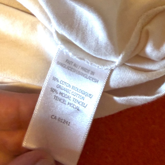 Off white and blue organic cotton winter pattern plaid pocket tee NWT - Picture 7 of 8